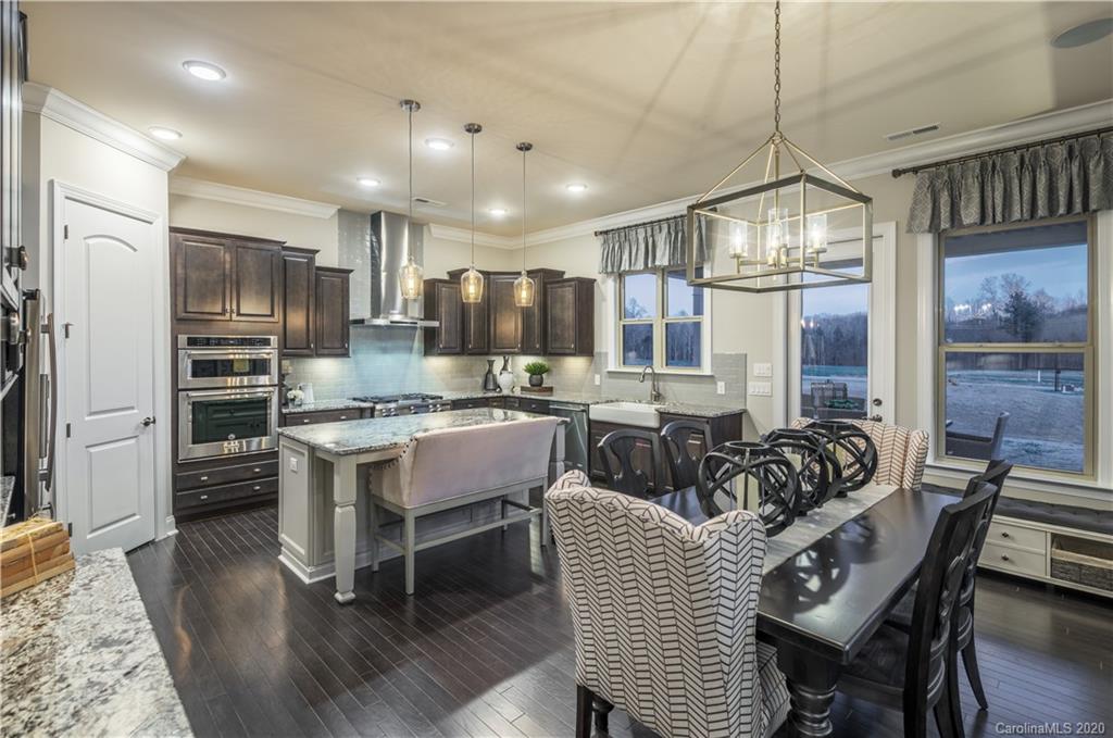 Queensbridge - Residential