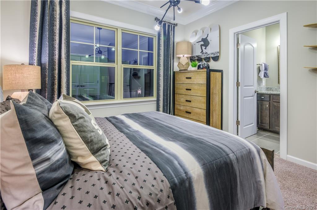 Queensbridge - Residential