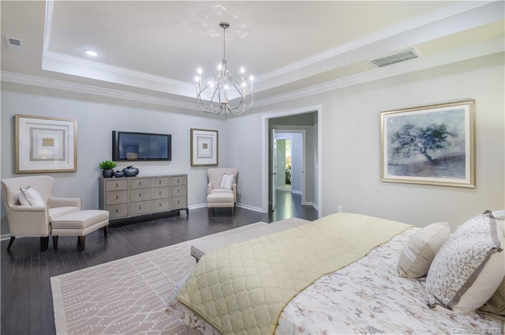 Queensbridge - Residential