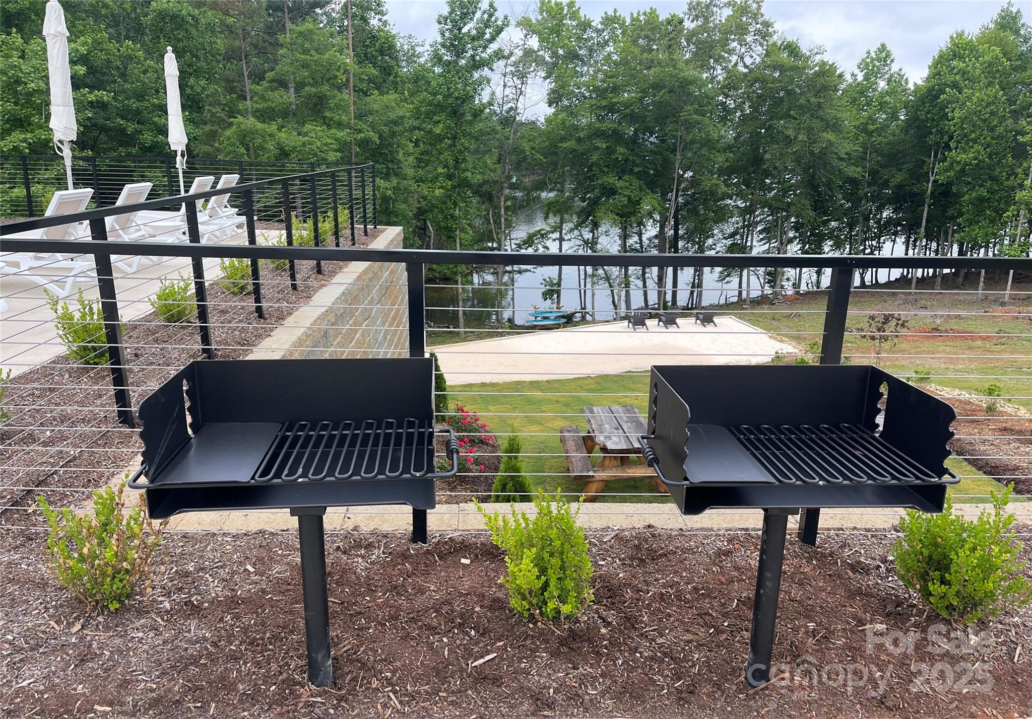 Lakeside Reserve - Land