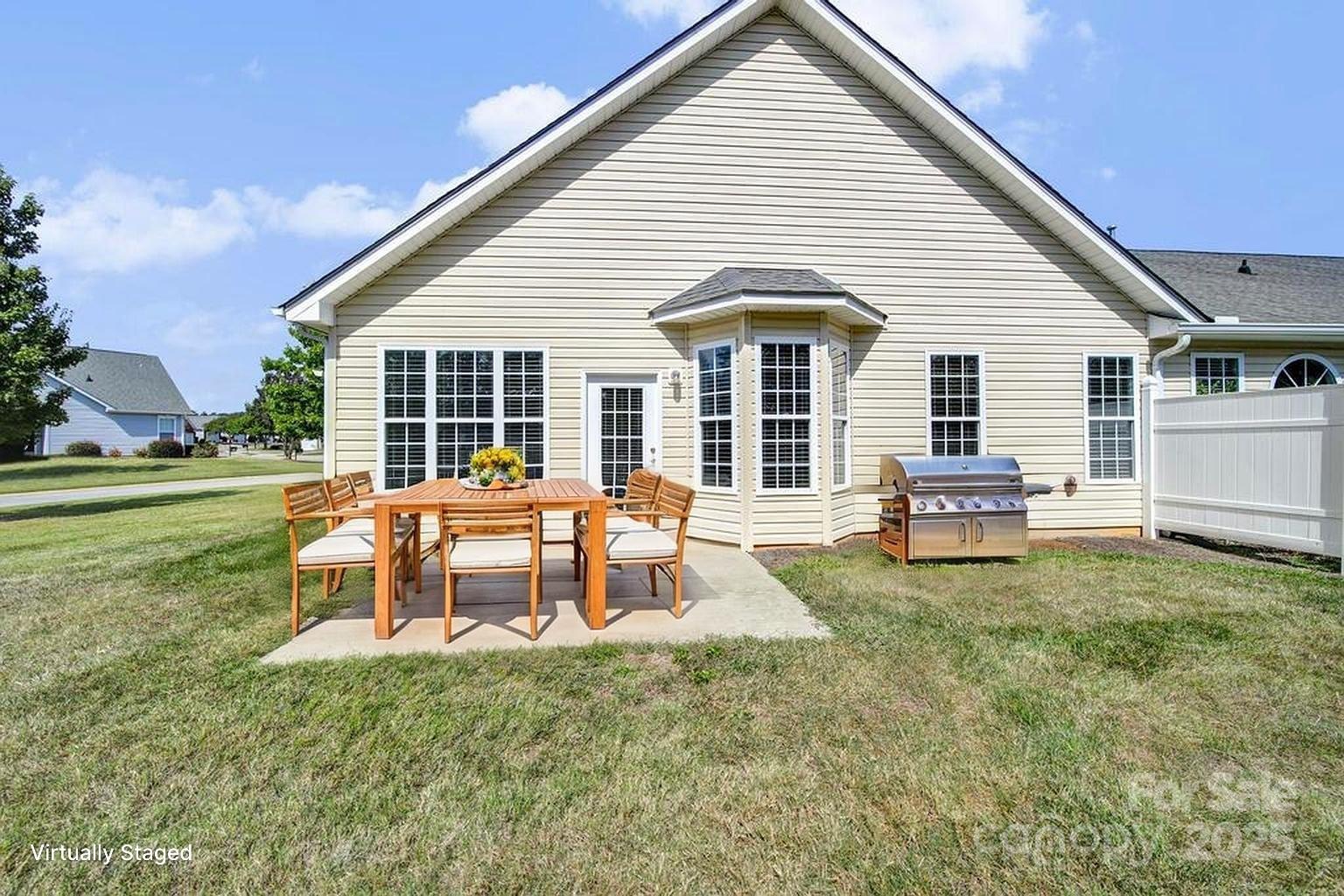 Four Seasons At Gold Hill - Residential