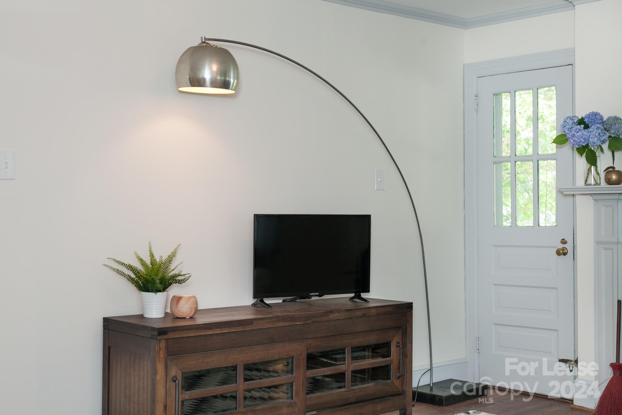 Howie Acres - Residential Lease