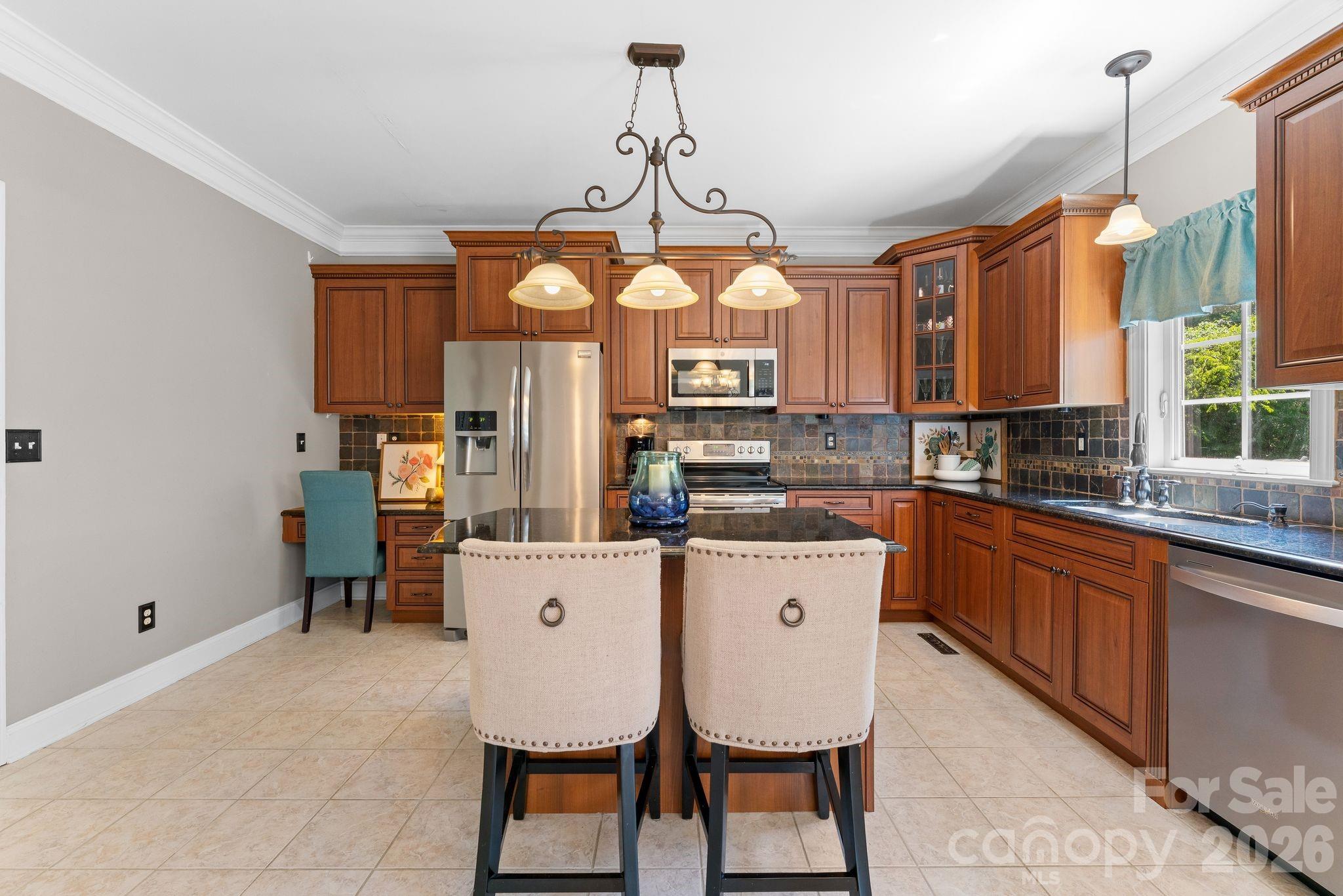 220 Lake Dale Court