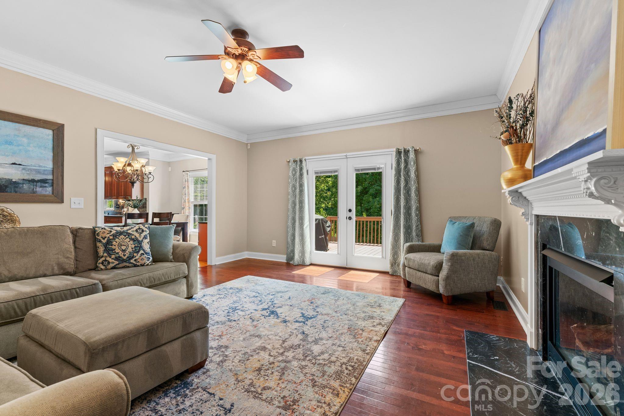 220 Lake Dale Court
