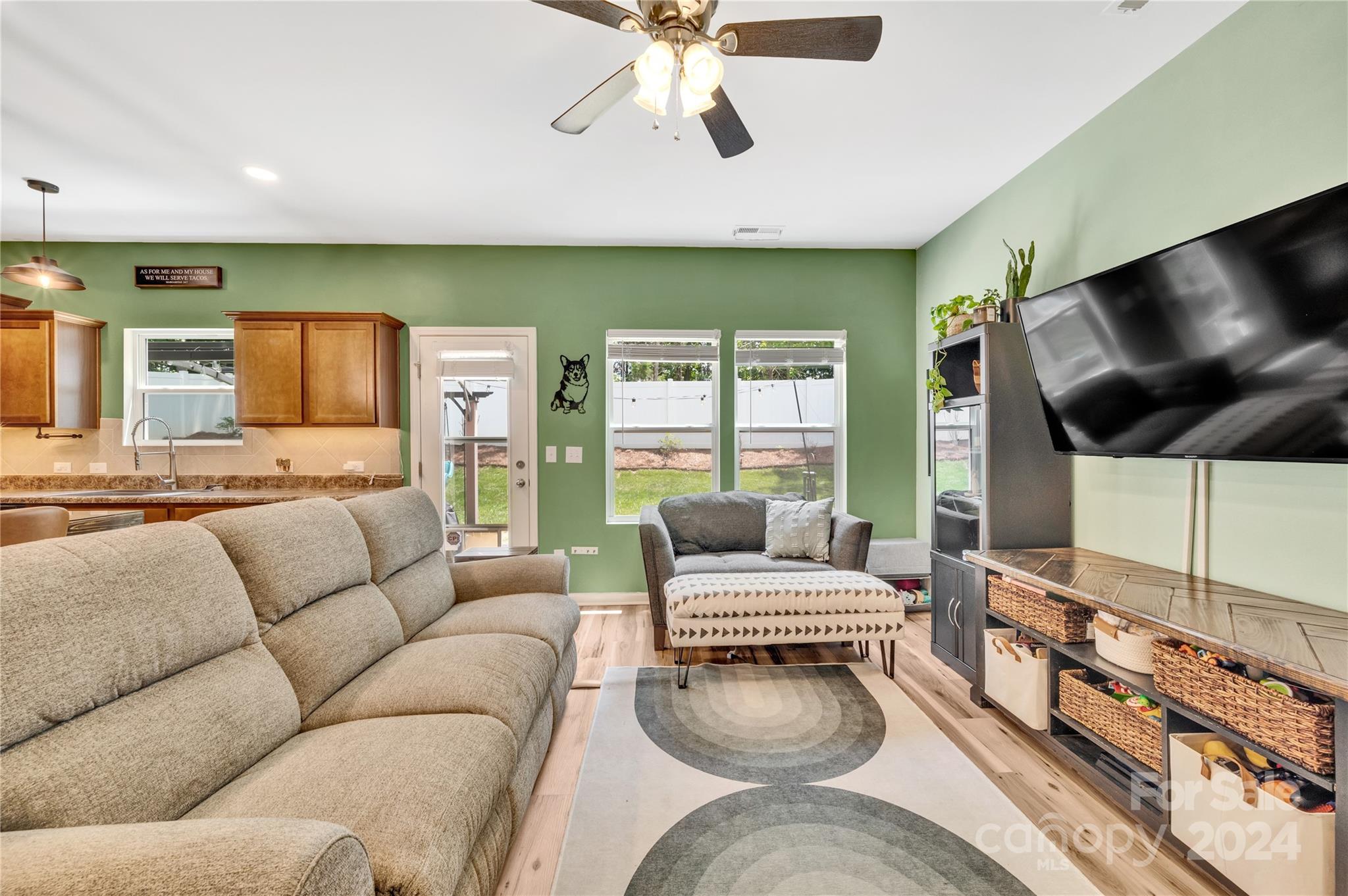 Seven Oaks - Residential