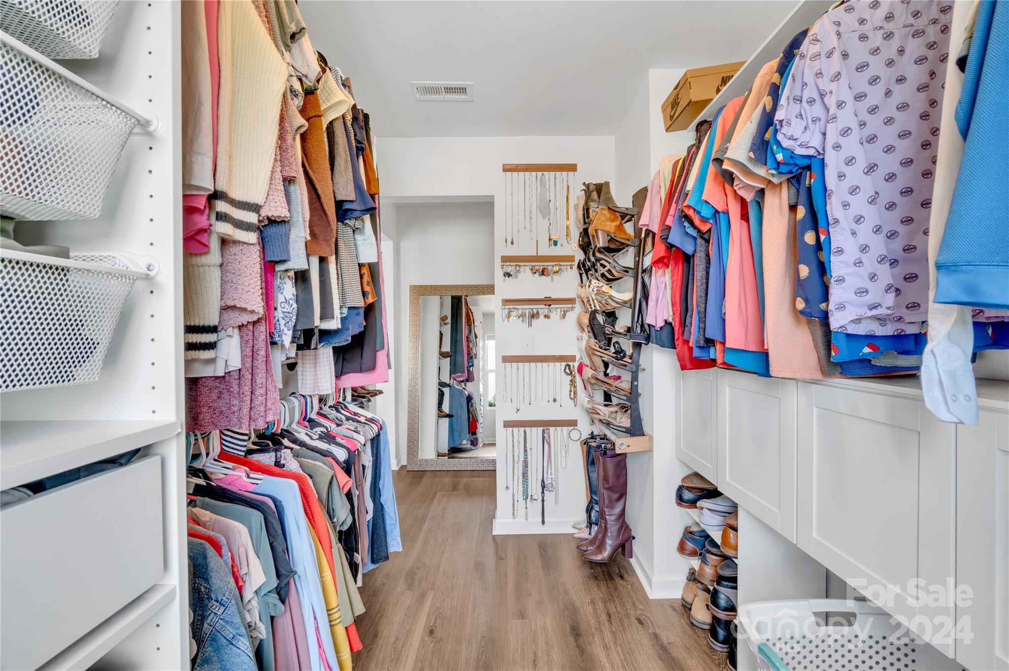 Seven Oaks - Residential