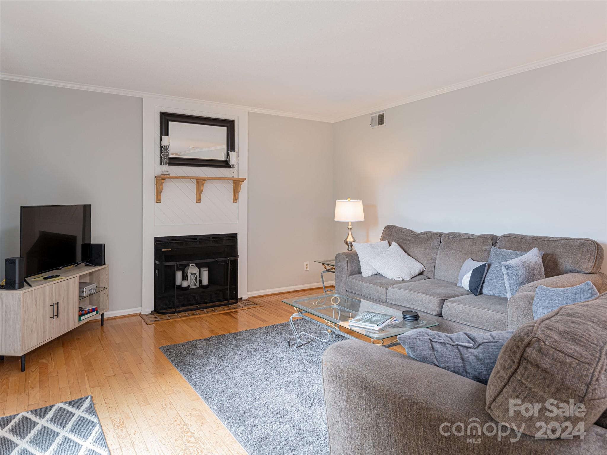 Courtside Condominiums Phase - Residential