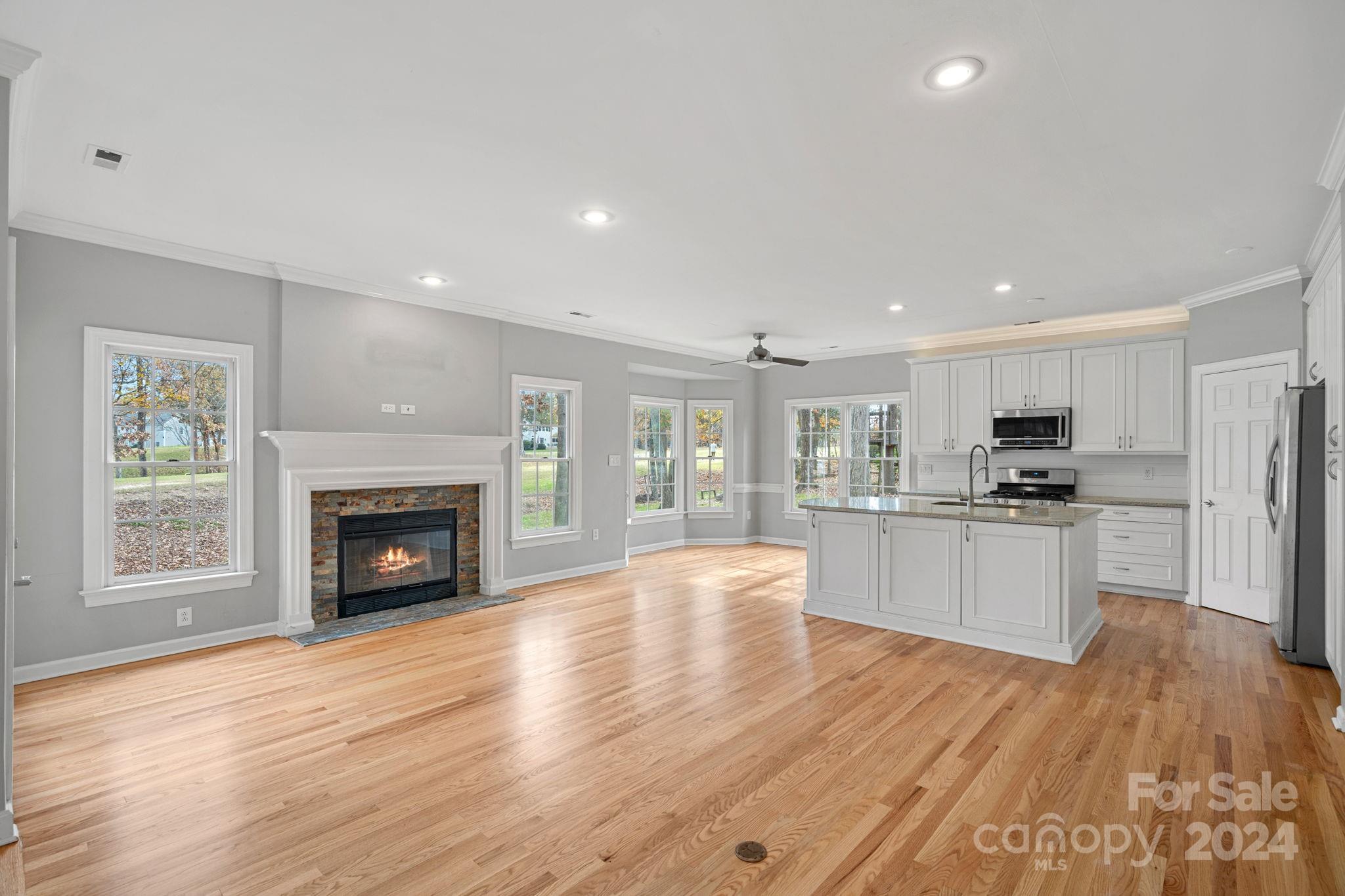 Highland Creek - Residential