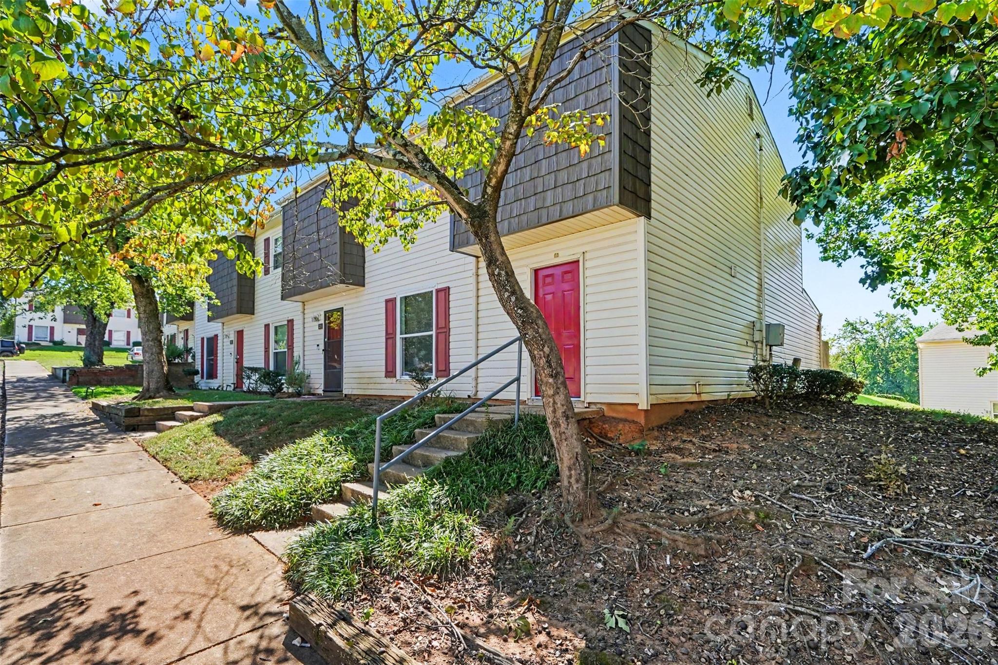 7964 Shady Oak Trail 212