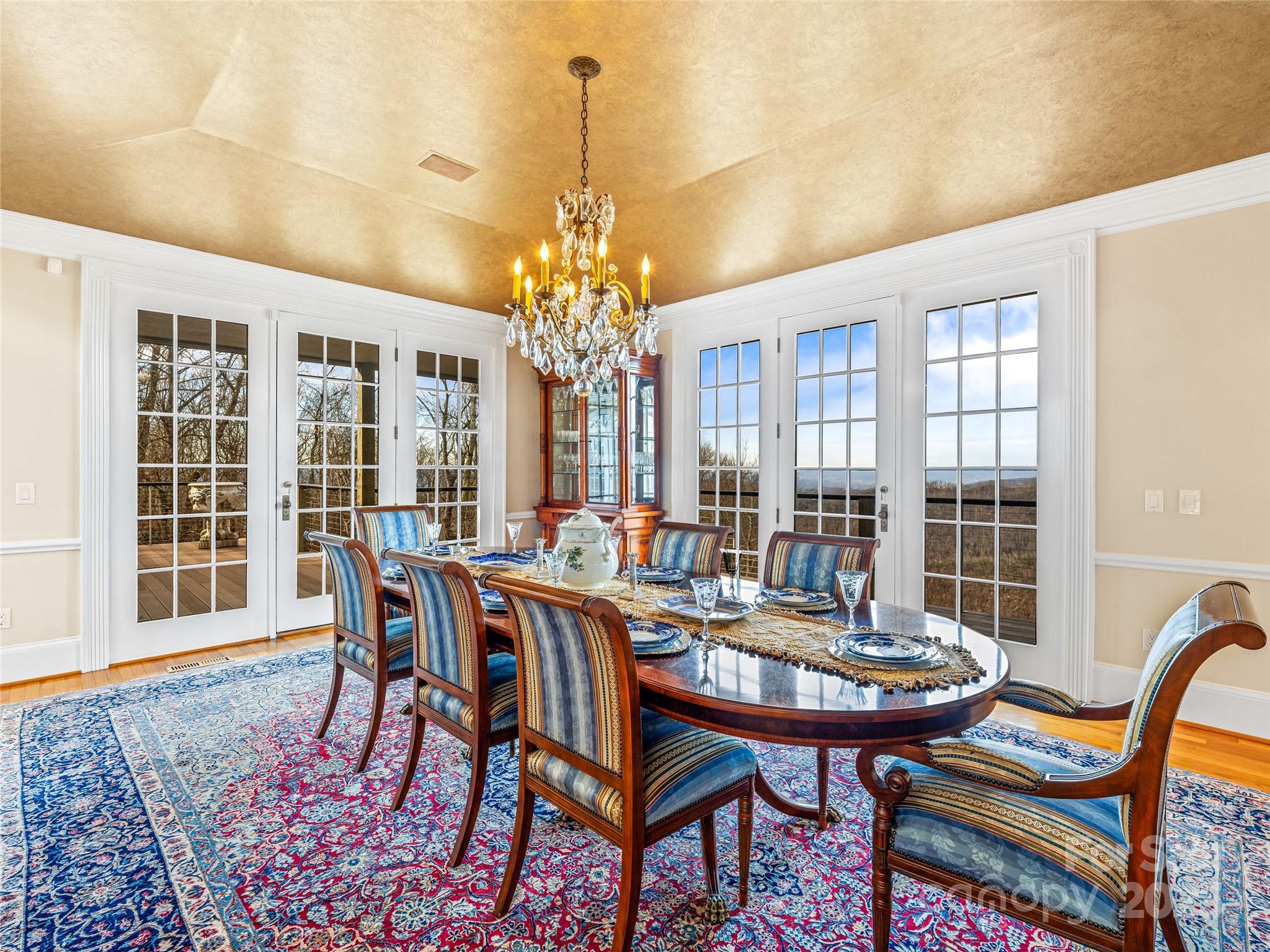 Mountain Meadows - Residential