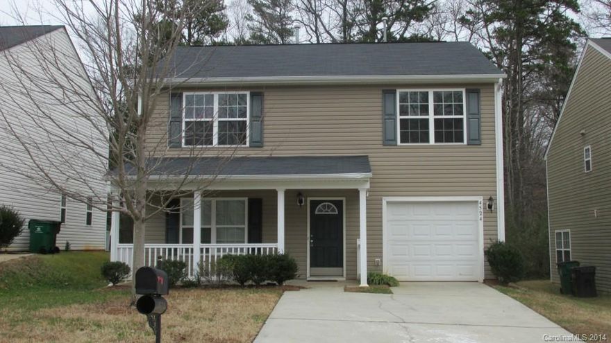 Great condition house with new neutral paint, new wood laminate flooring on main level.  The great room has a stacked stone fireplace. Kitchen has maple cabinets, stainless steel and black appliances. Huge master bedroom with oversized walk-in closet. Master bath has dual sinks, garden tub and separate shower. Nice level lot with private back yard. Double parking pad. Sellering offering AHS home warranty.