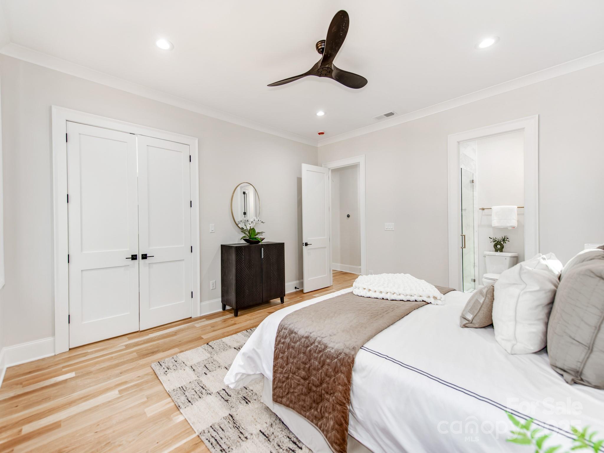 Lansdowne - Residential