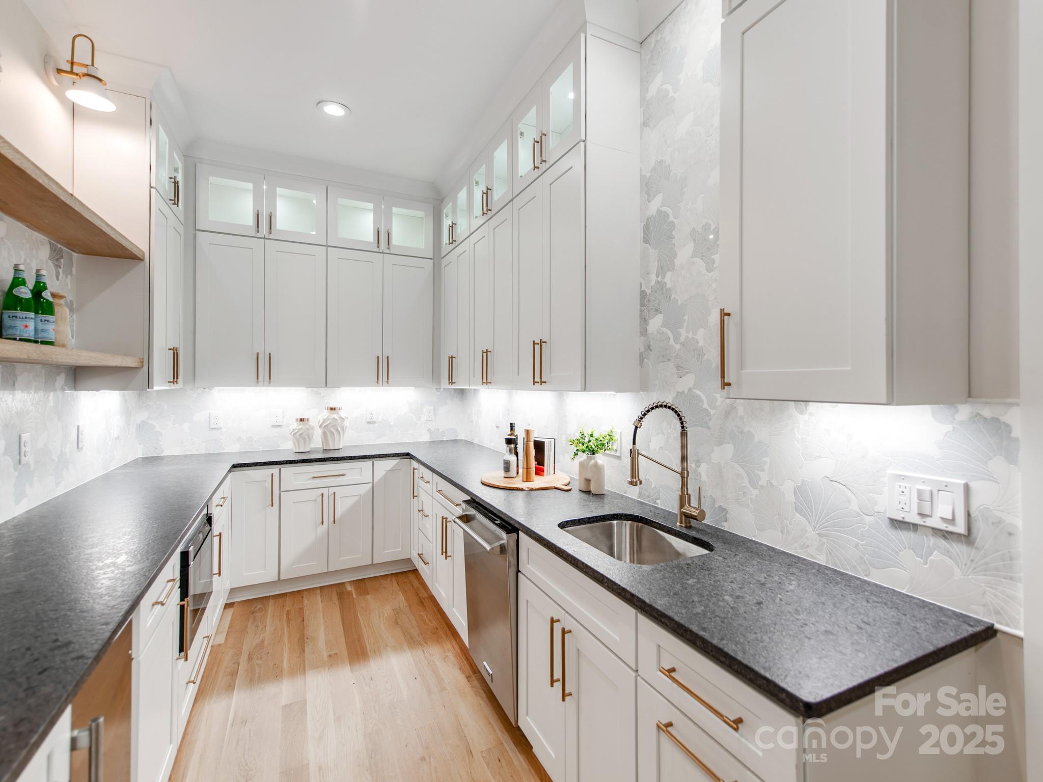 Lansdowne - Residential