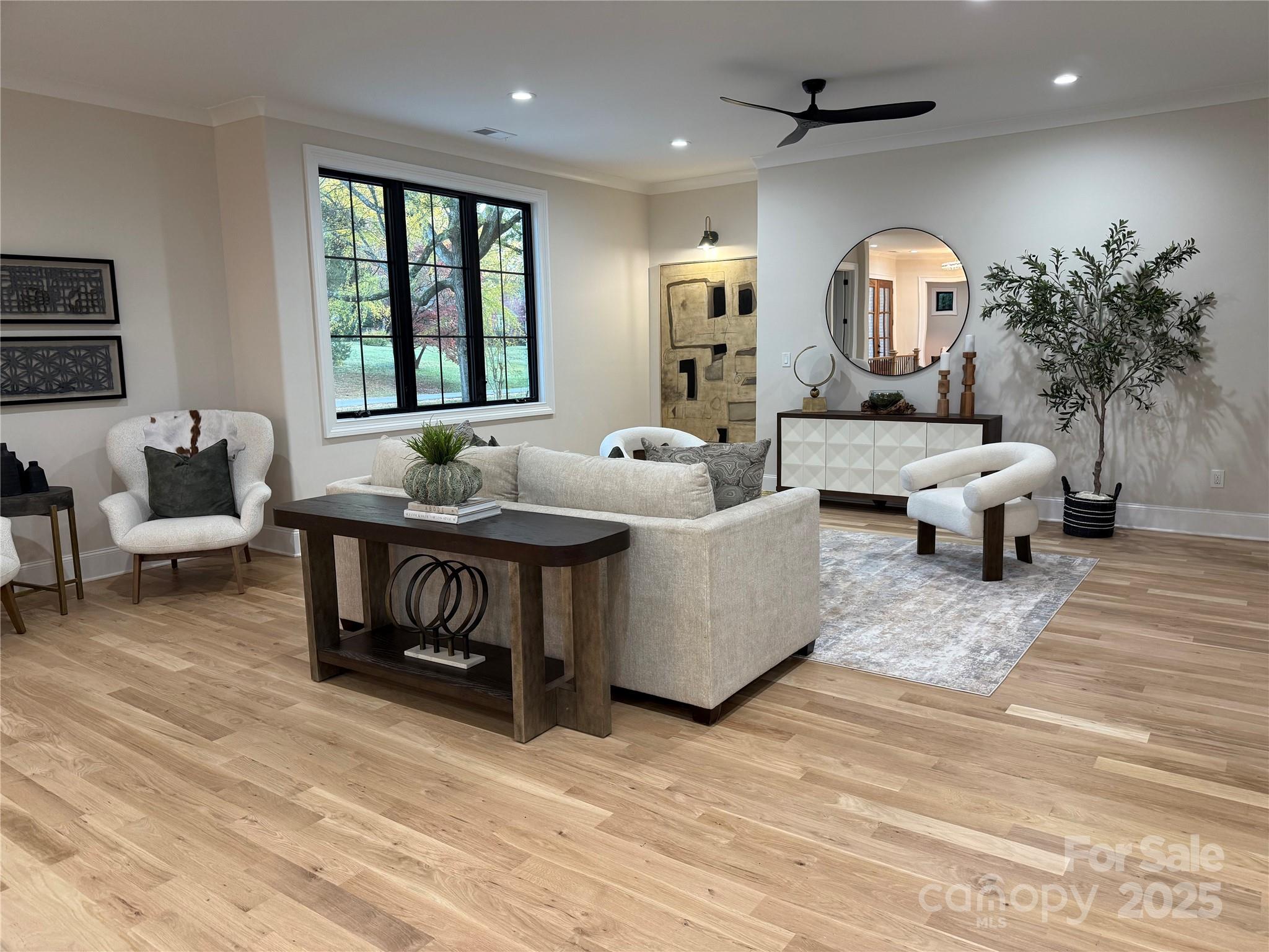 1450 Pine Tree Drive