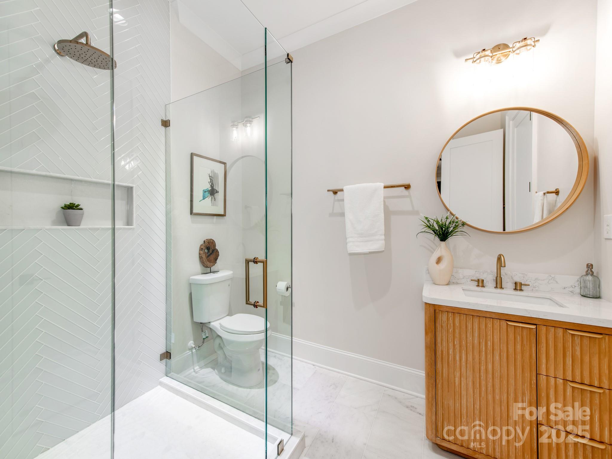 Lansdowne - Residential