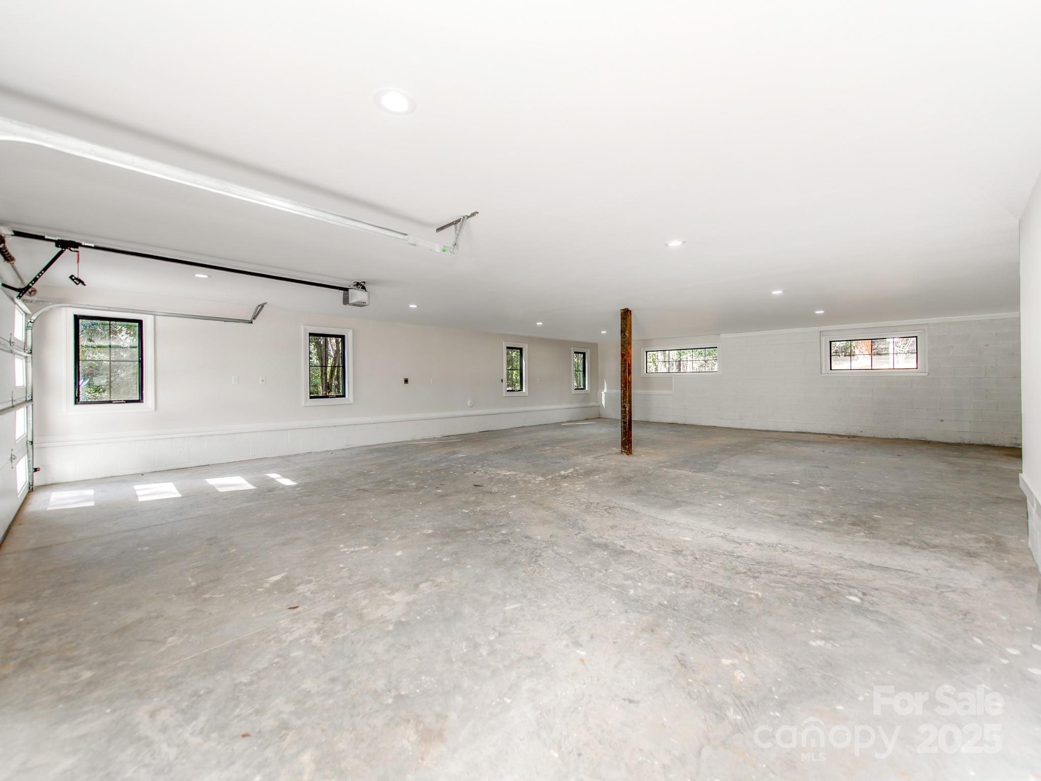 Lansdowne - Residential