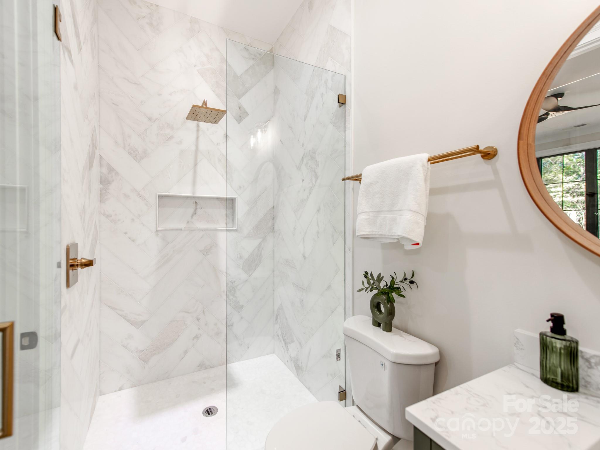 Lansdowne - Residential