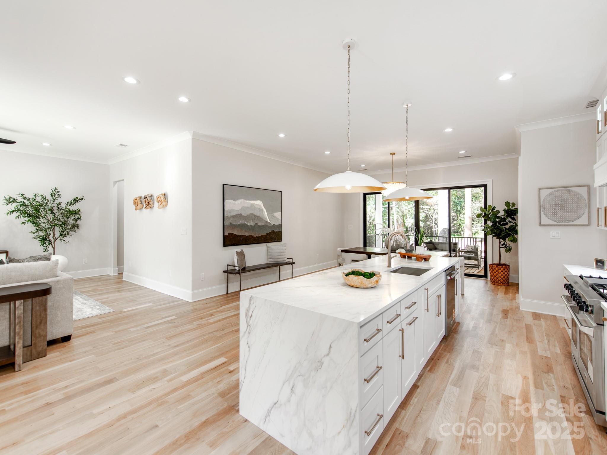 Lansdowne - Residential