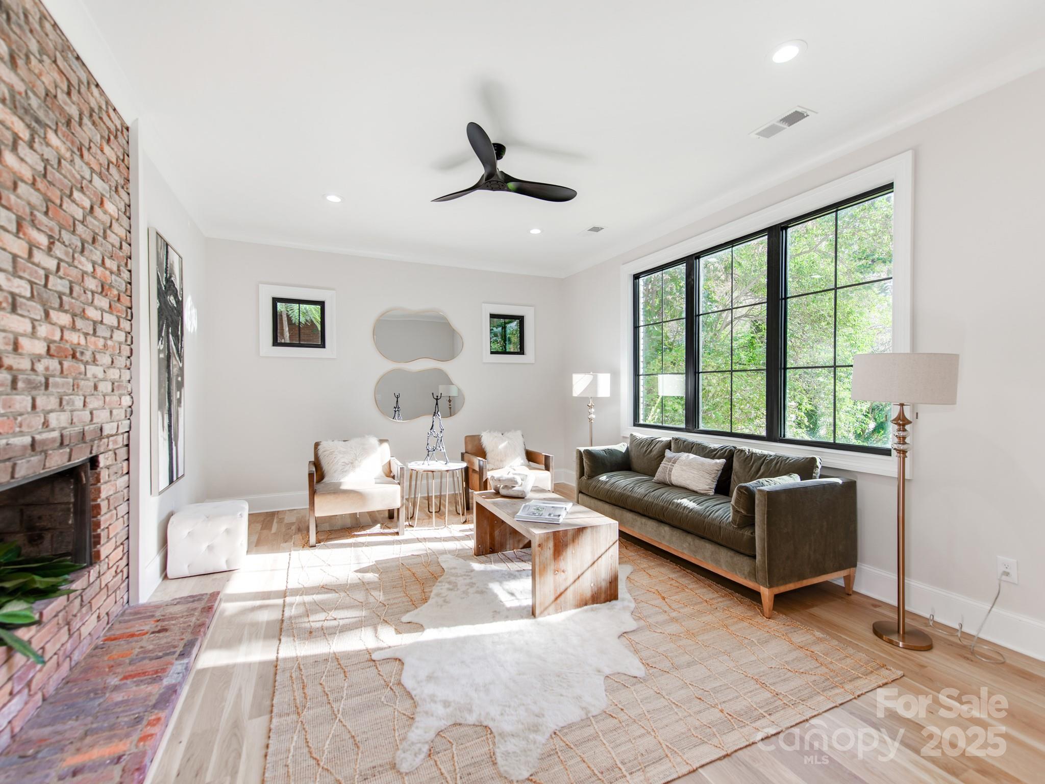 Lansdowne - Residential