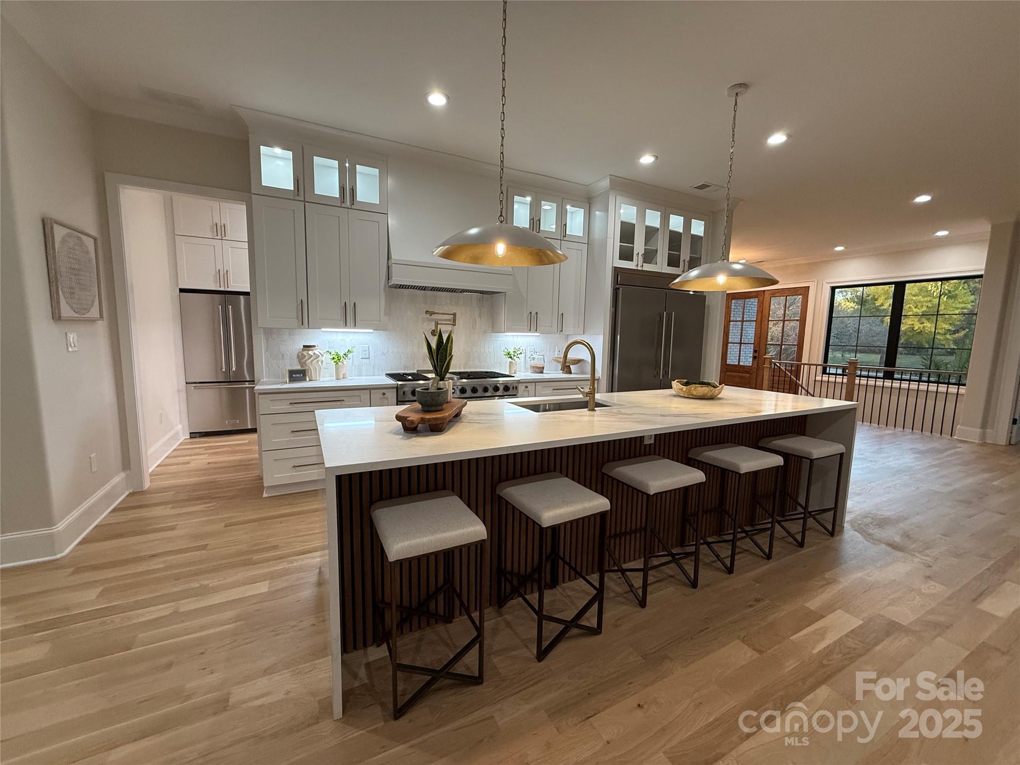 1450 Pine Tree Drive