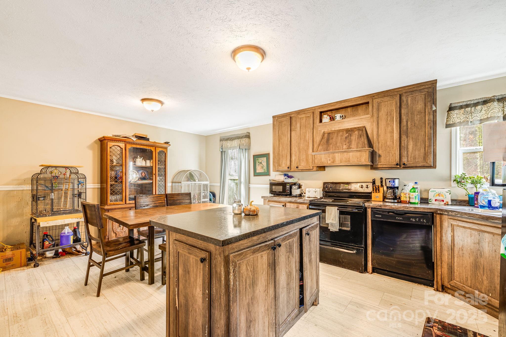 55 Harris Ridge Road