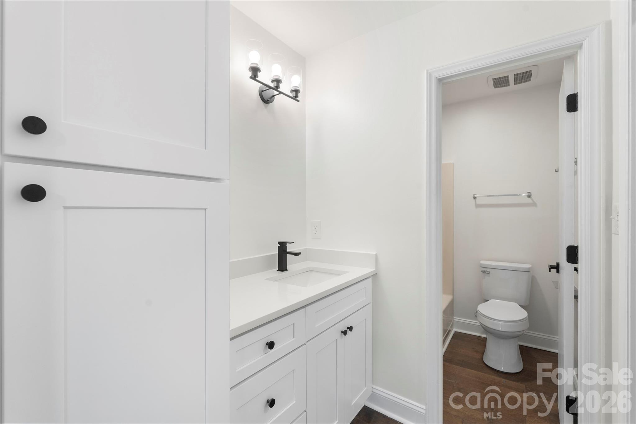 Chestnut Lake - Residential