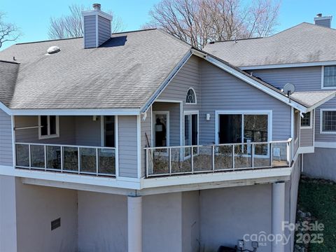 374 Skylark Lane Waynesville NC 28786