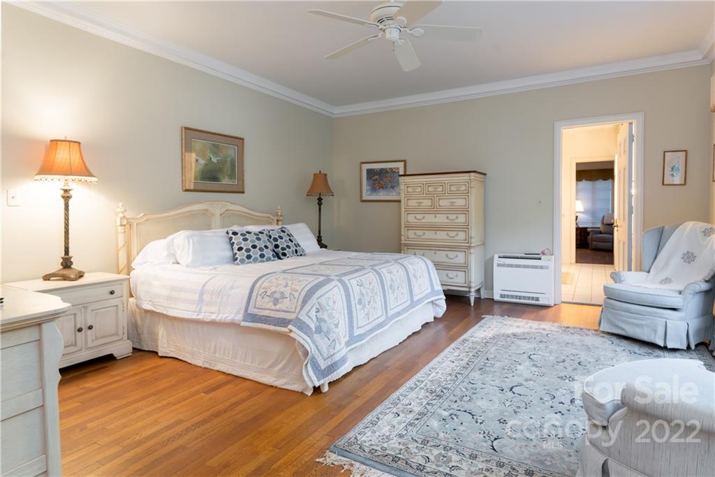 Echo Mountain - Residential