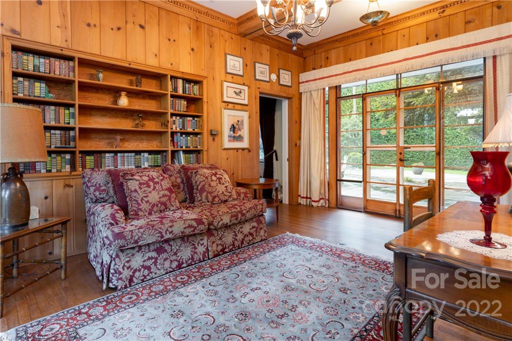 Echo Mountain - Residential