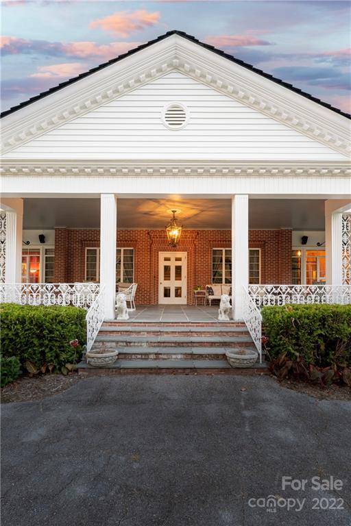 Echo Mountain - Residential