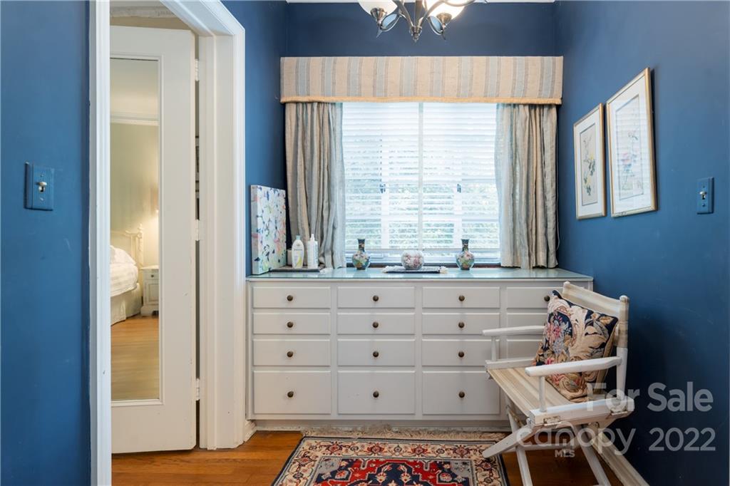 Echo Mountain - Residential