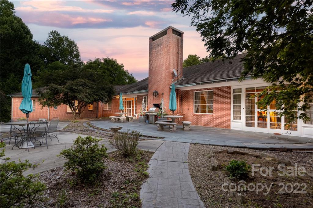 Echo Mountain - Residential