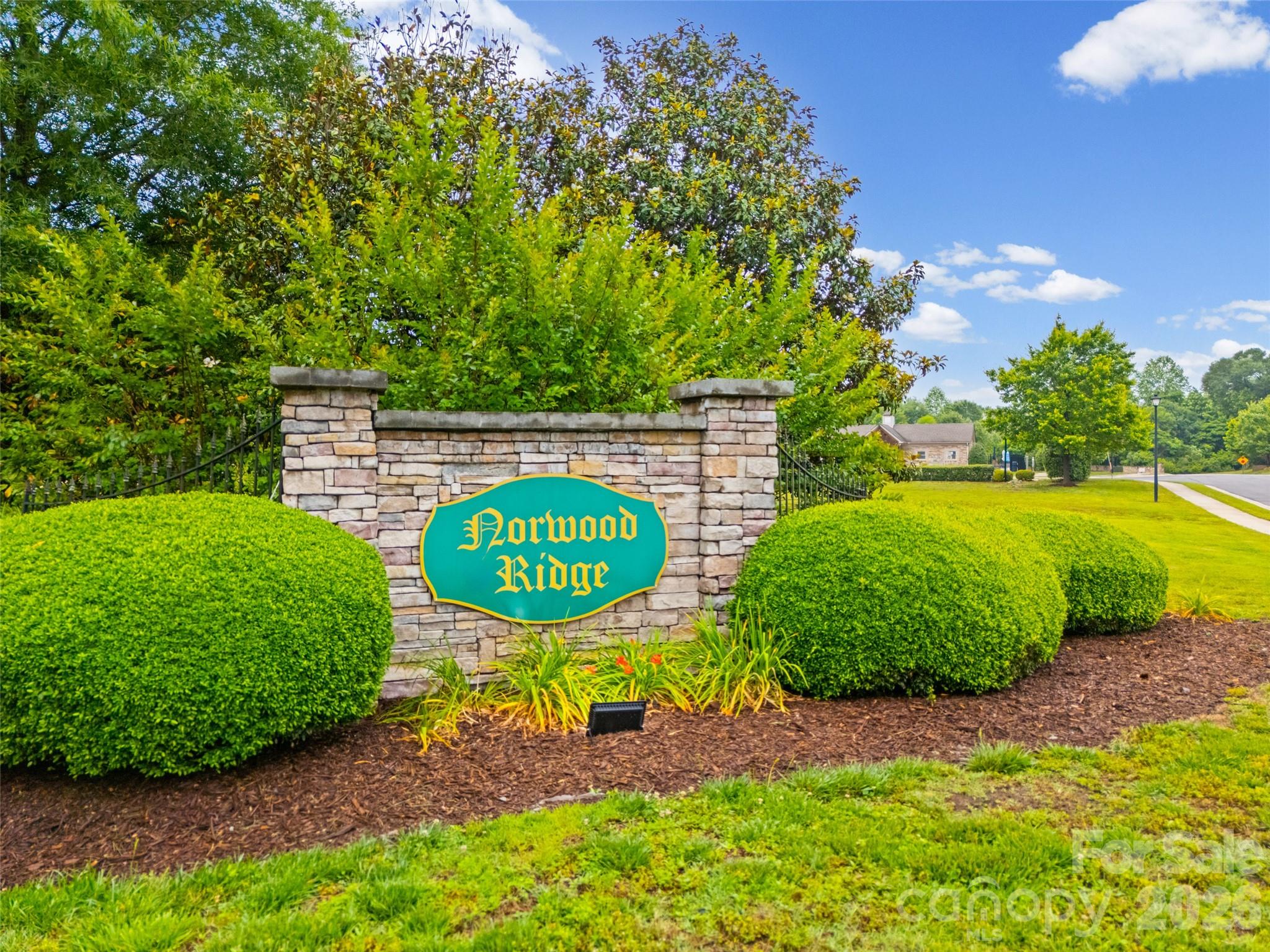 Norwood Ridge - Residential