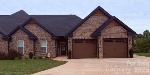 Photo of 3327 48th Avenue NE, Hickory, NC 28601 (MLS # 4434871)