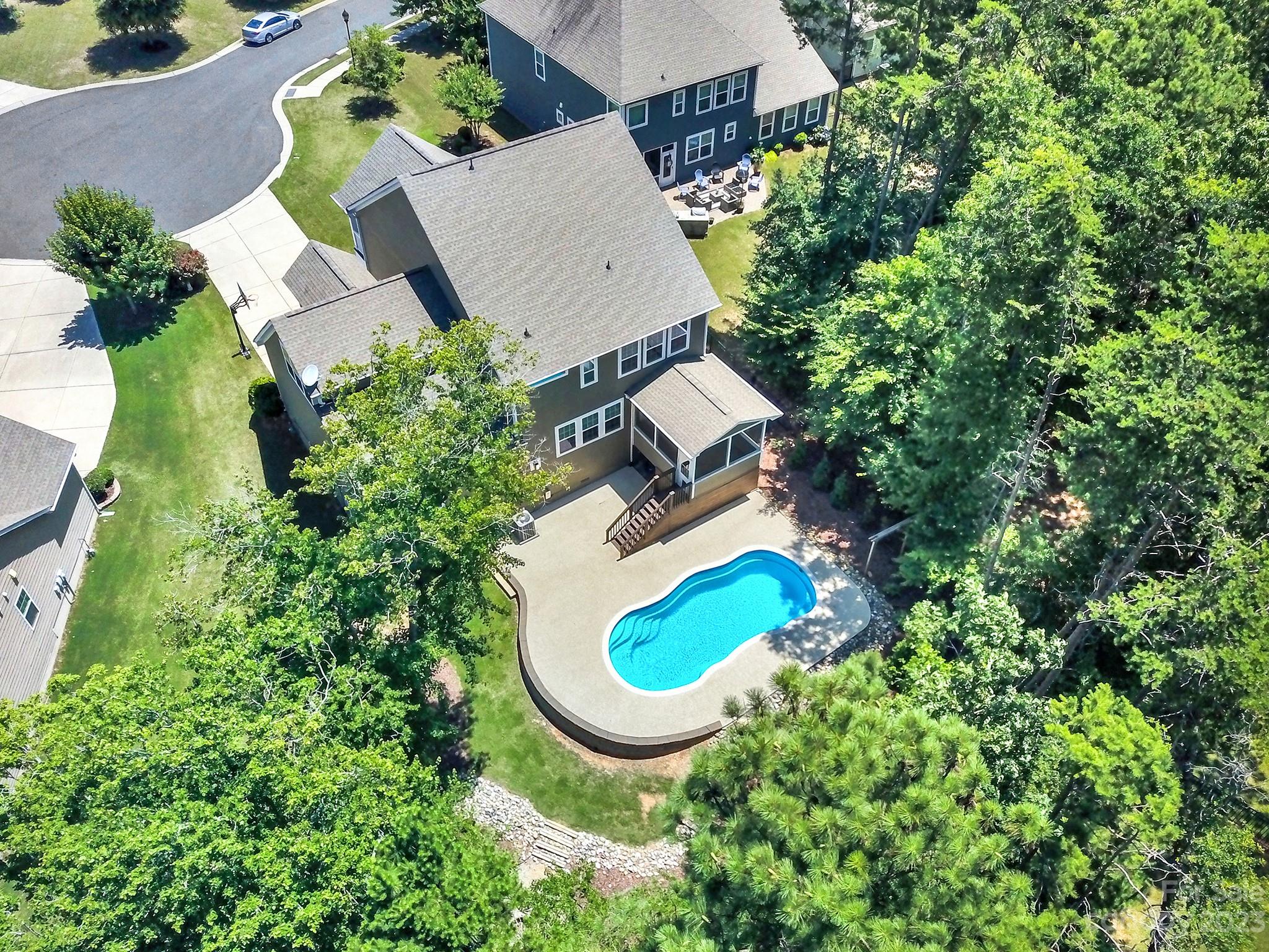 The Retreat at Rayfield - Residential