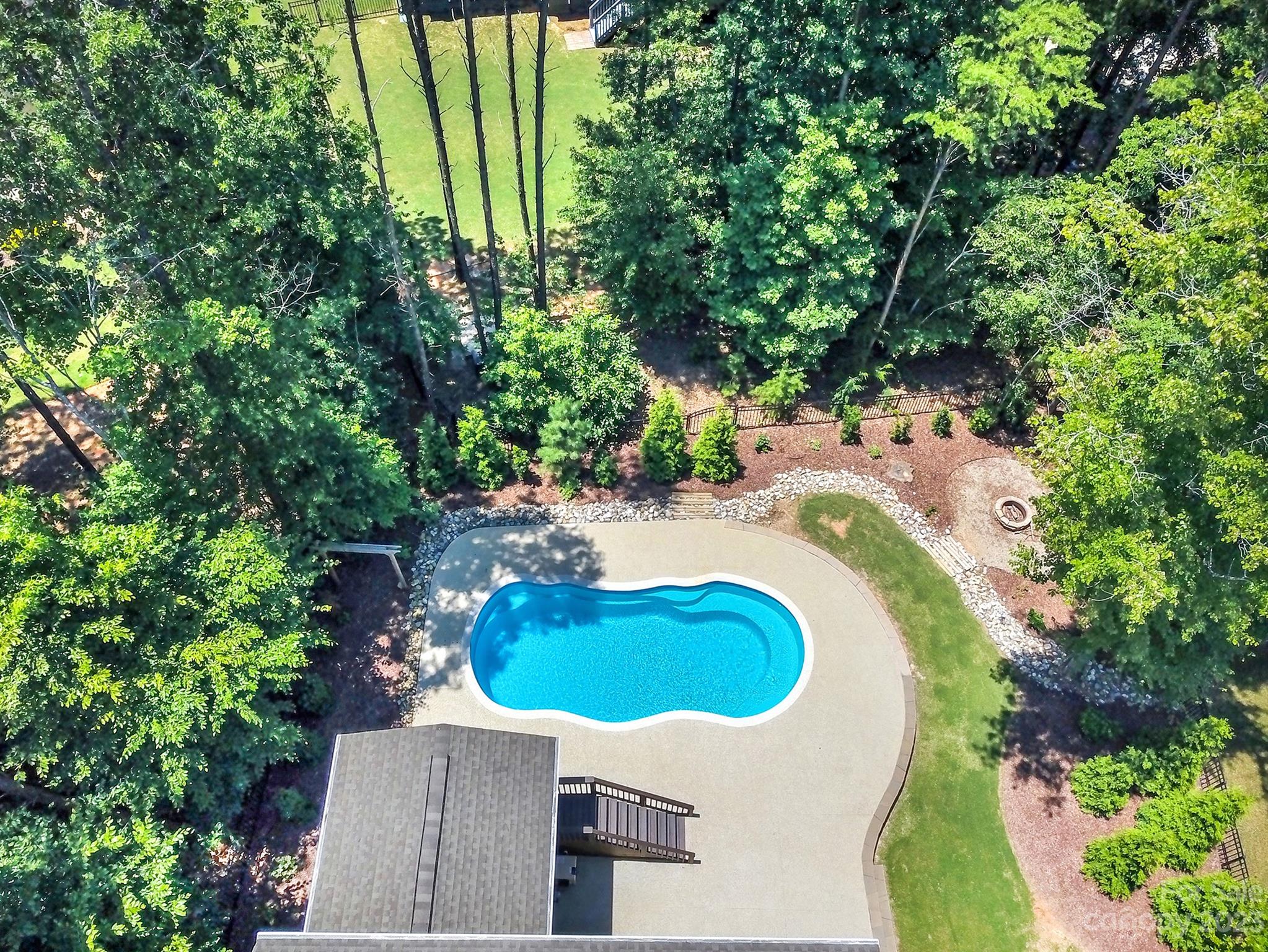 The Retreat at Rayfield - Residential