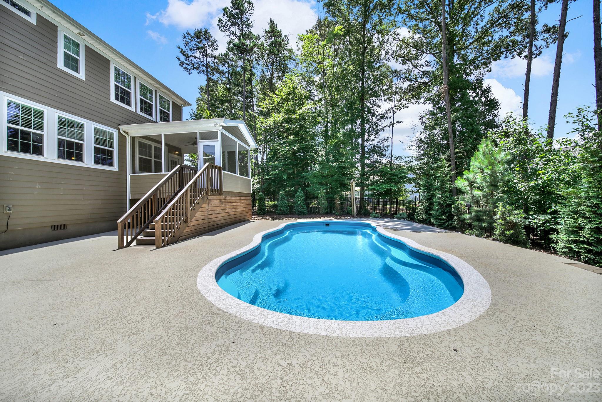 The Retreat at Rayfield - Residential