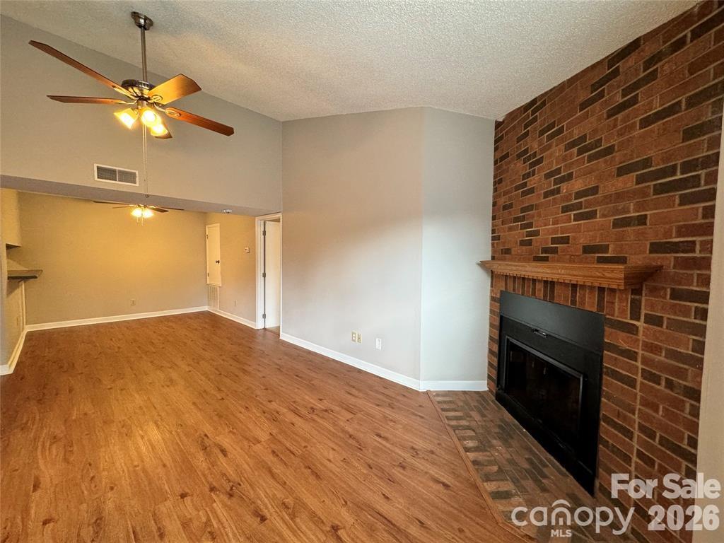 Sharon Place - Residential