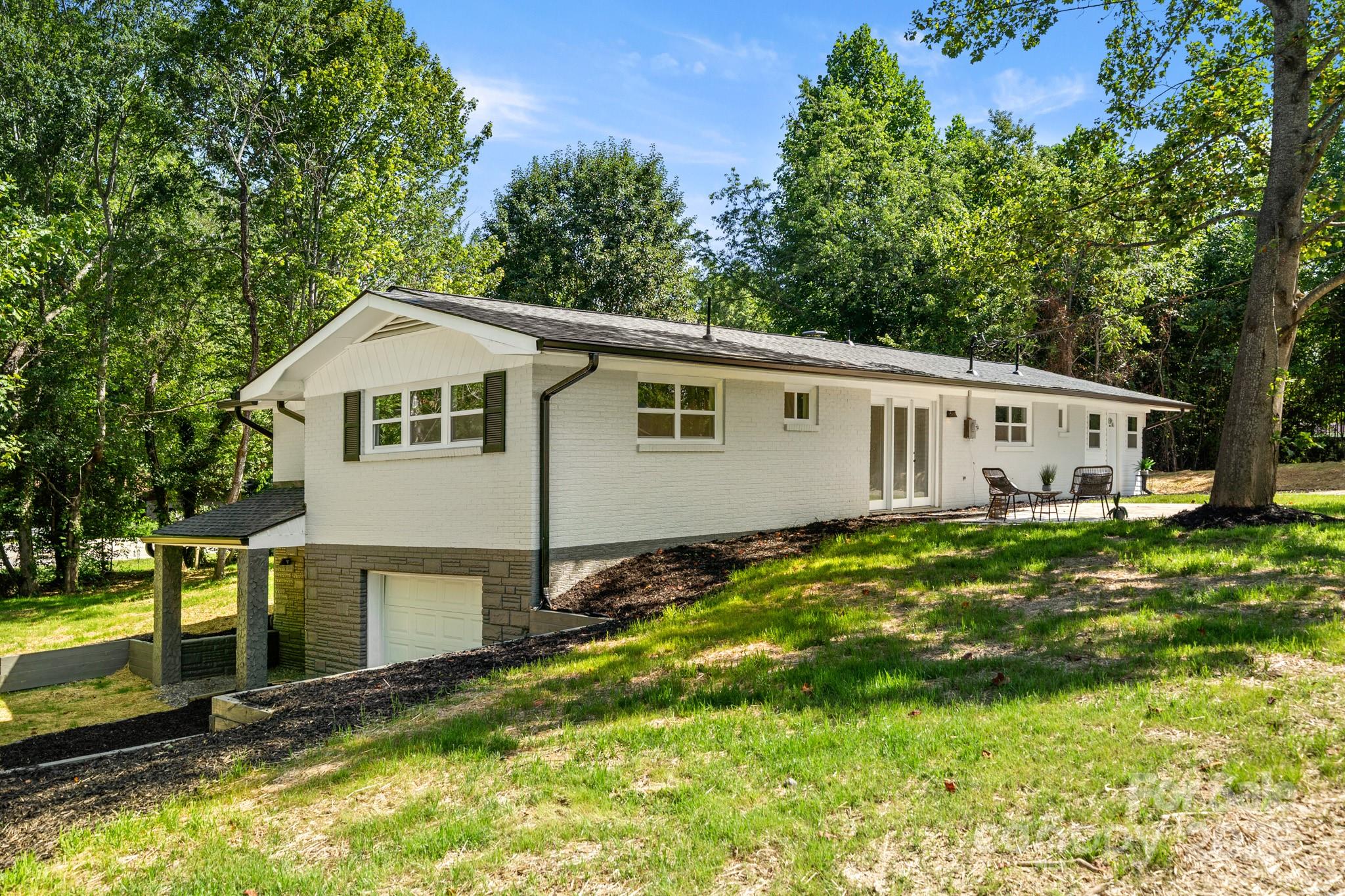 6672 Brevard Road