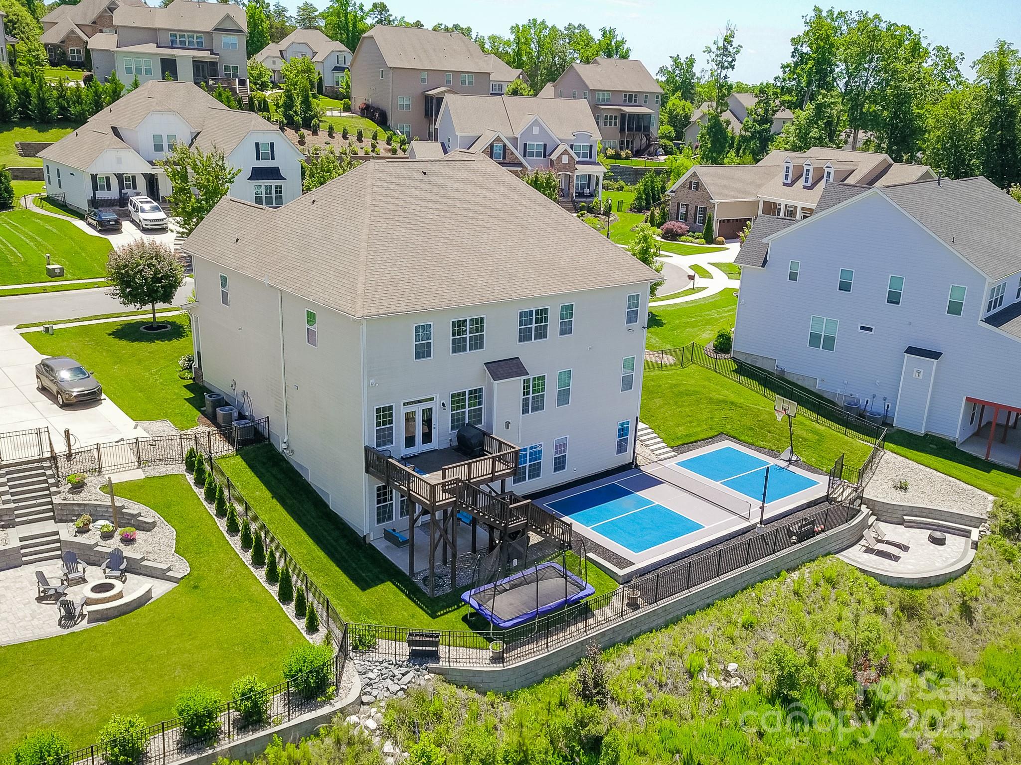 424 Cassia Court