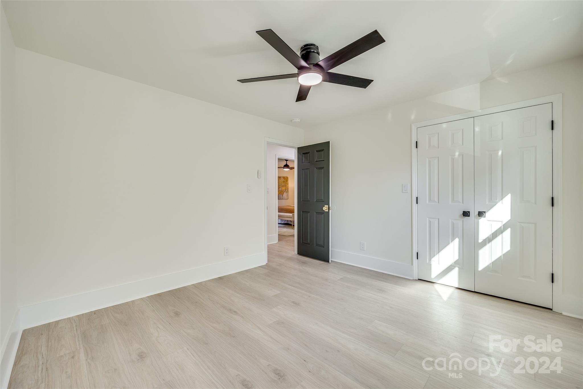 Tega Cay - Residential