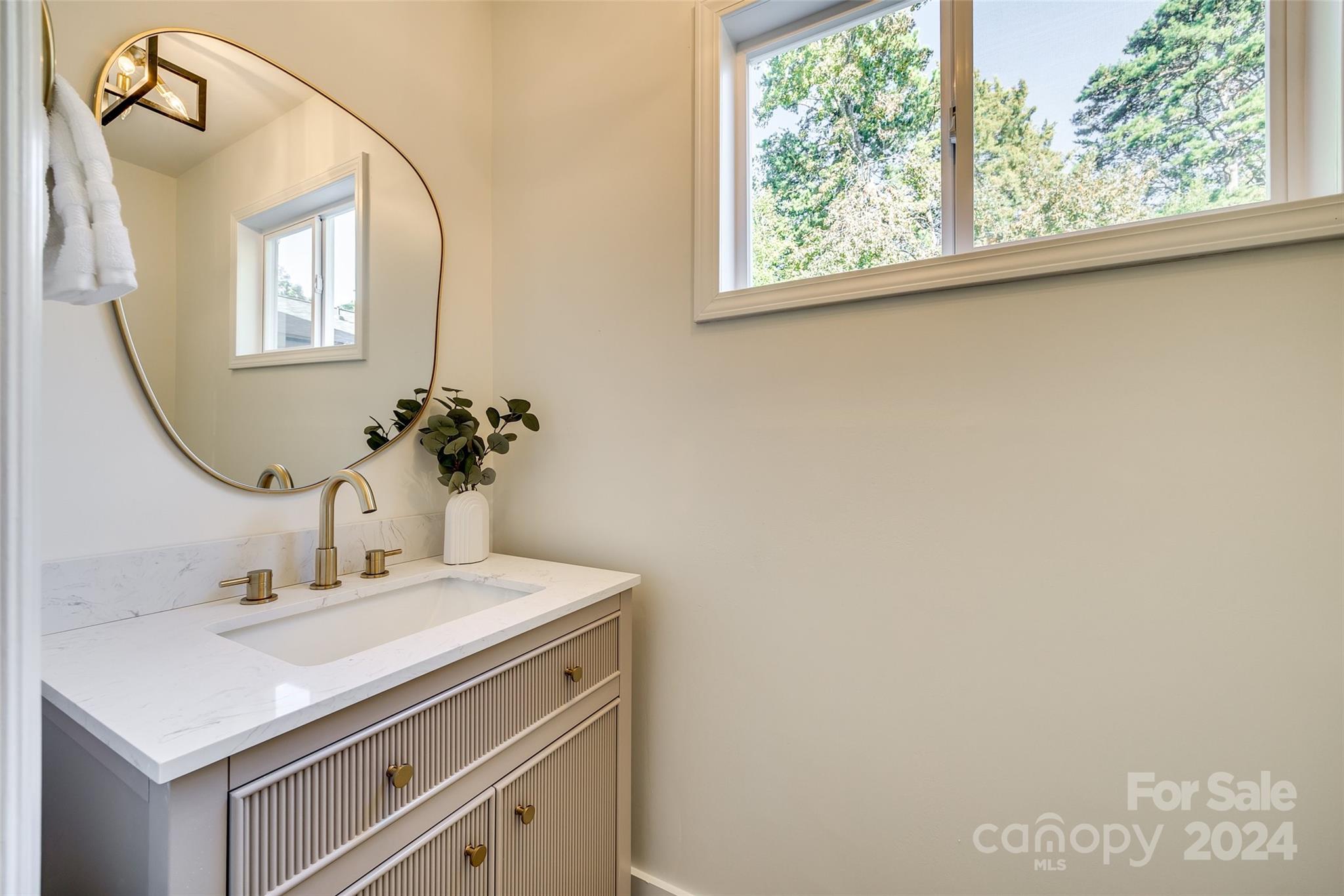 Tega Cay - Residential