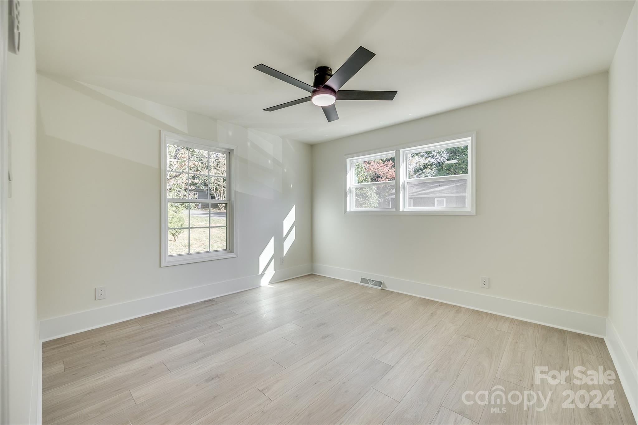 Tega Cay - Residential