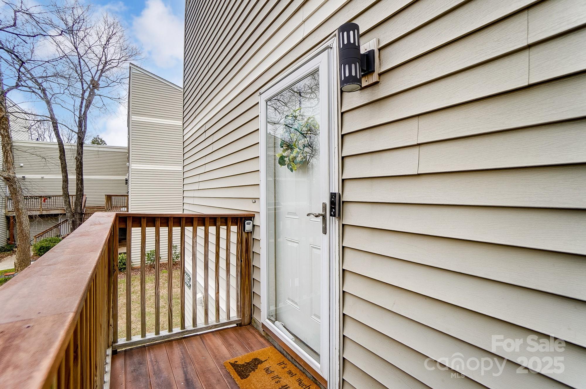 1605 Merry Oaks Road E