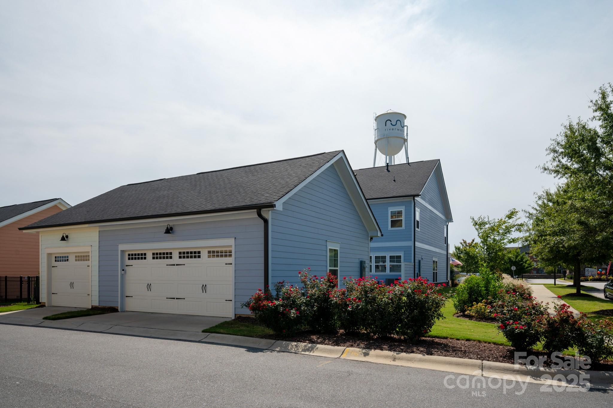 Riverwalk - Residential