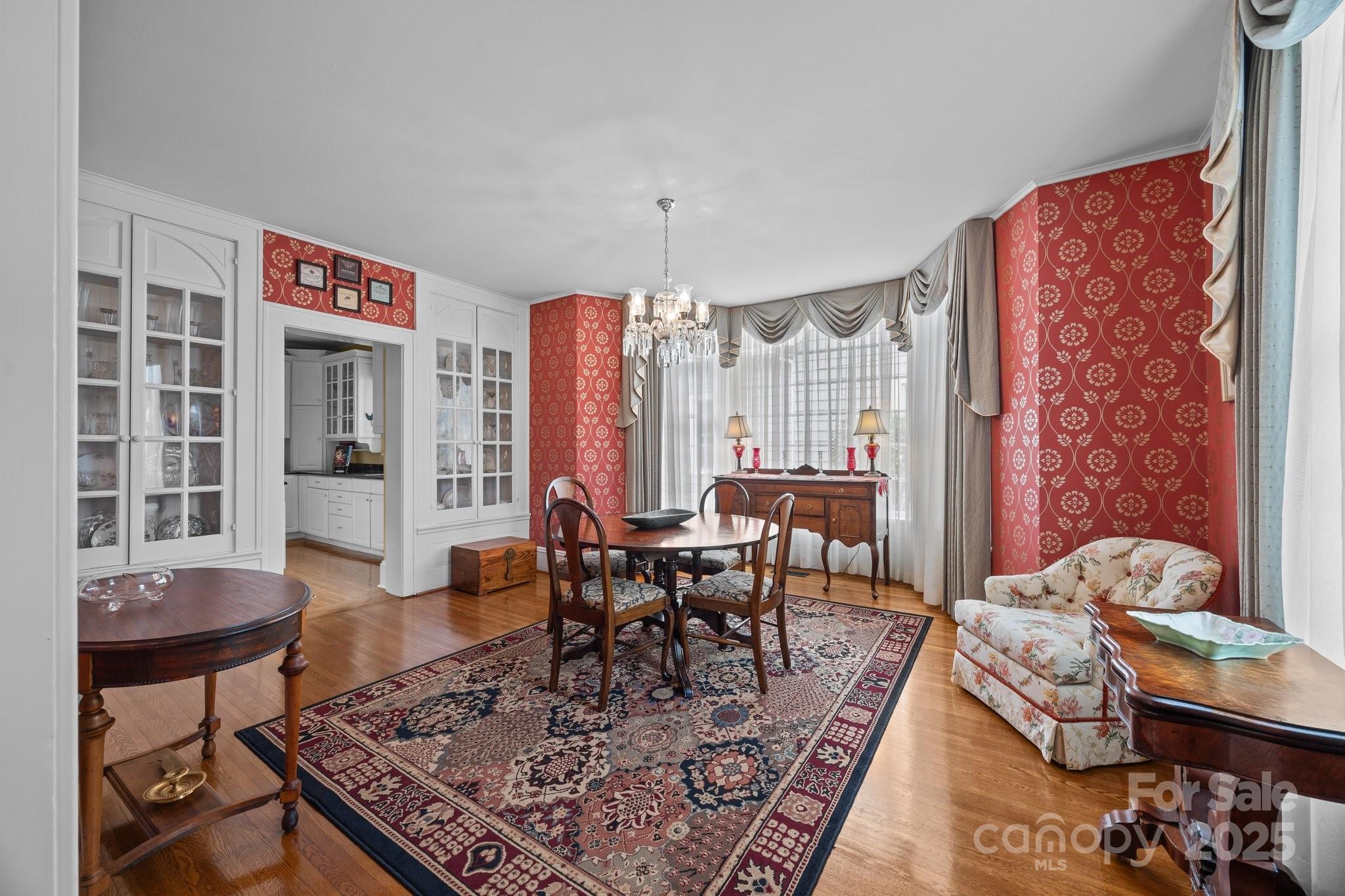 603 S Fulton Street