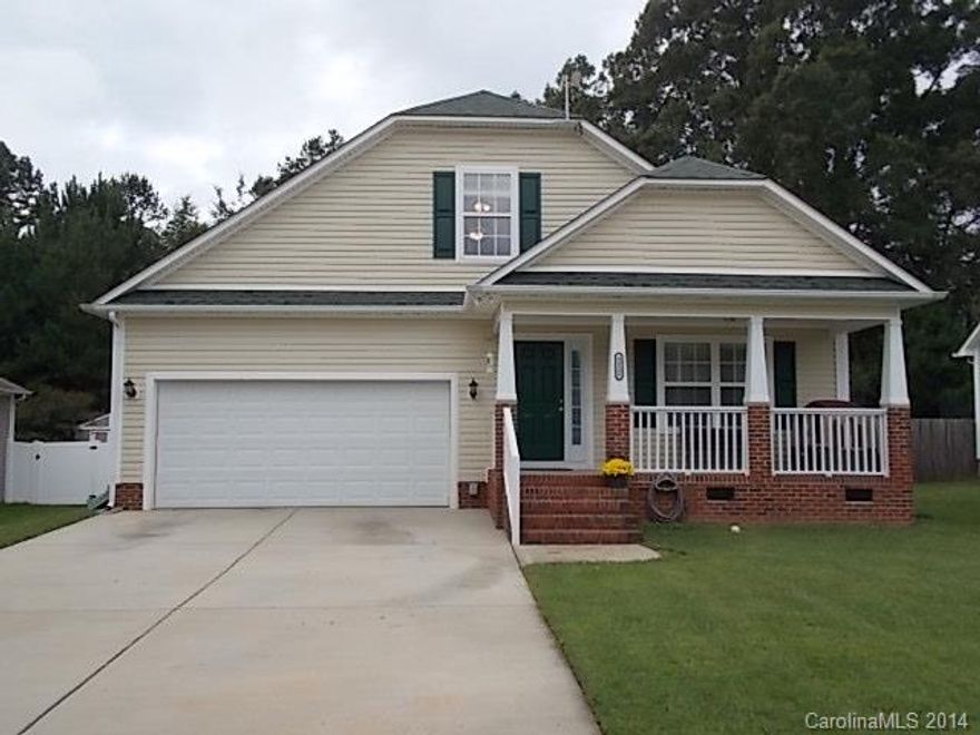 Qualifies for 100% USDA financing. No city taxes. 3BR/2BA with Bonus Room upstairs. Vaulted Ceilings, plant shelves, laminate wood flooring (no carpet). Kitchen has been updated and has 42 inch upper cabinets, beautiful high definition laminate tops, and all appliances including refrigerator.. 2 car garage with opener. Rocking chair front porch, Fireplace, fenced yard.  Tankless hot water heater. HOME WARRANTY!