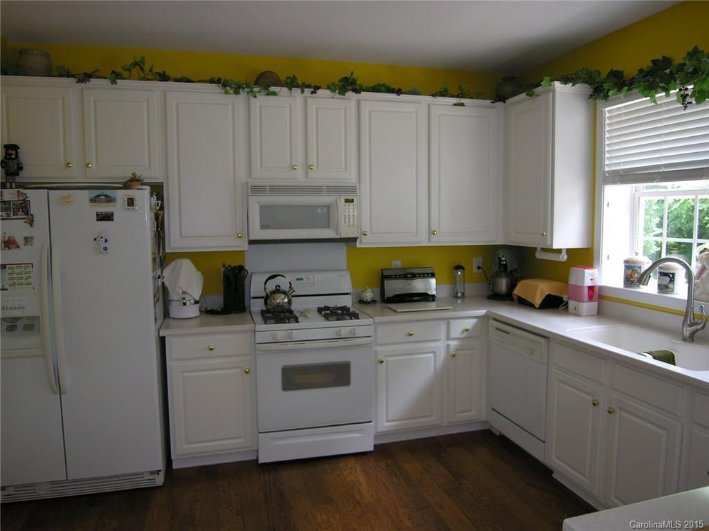 Rocky River Crossing - Residential