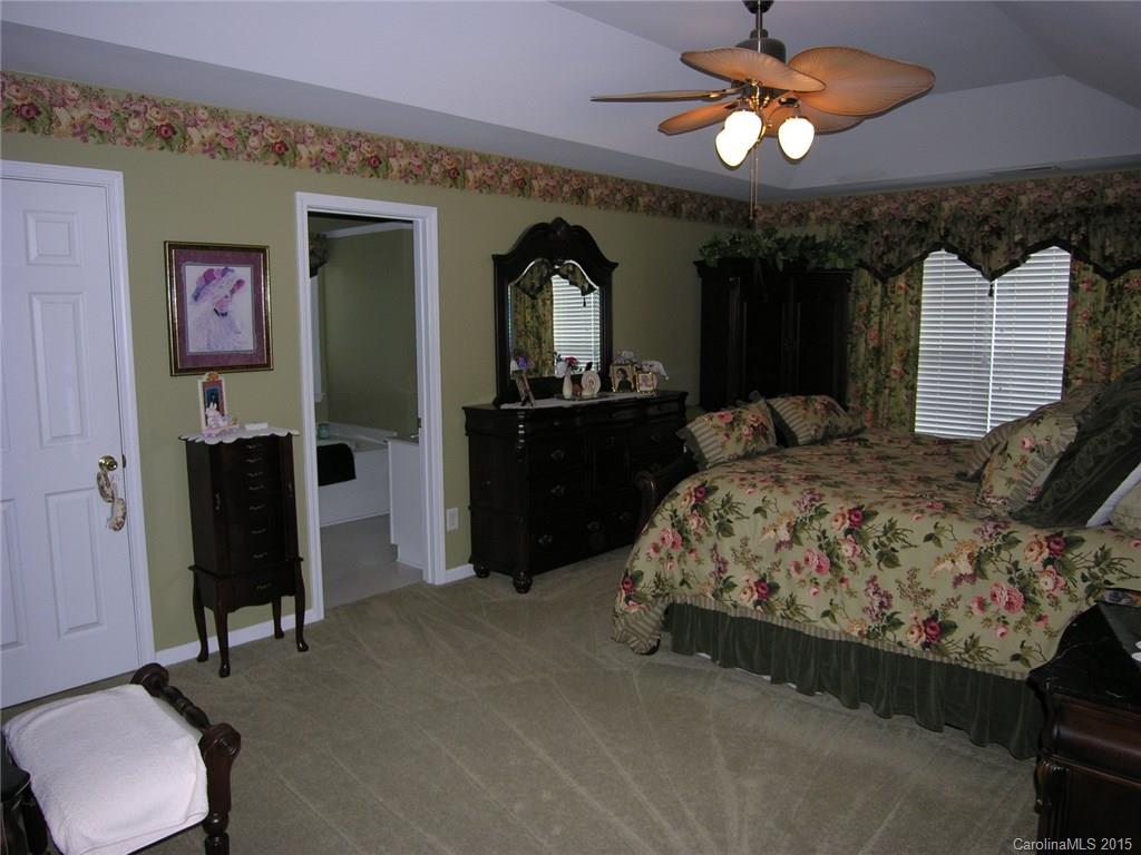 Rocky River Crossing - Residential