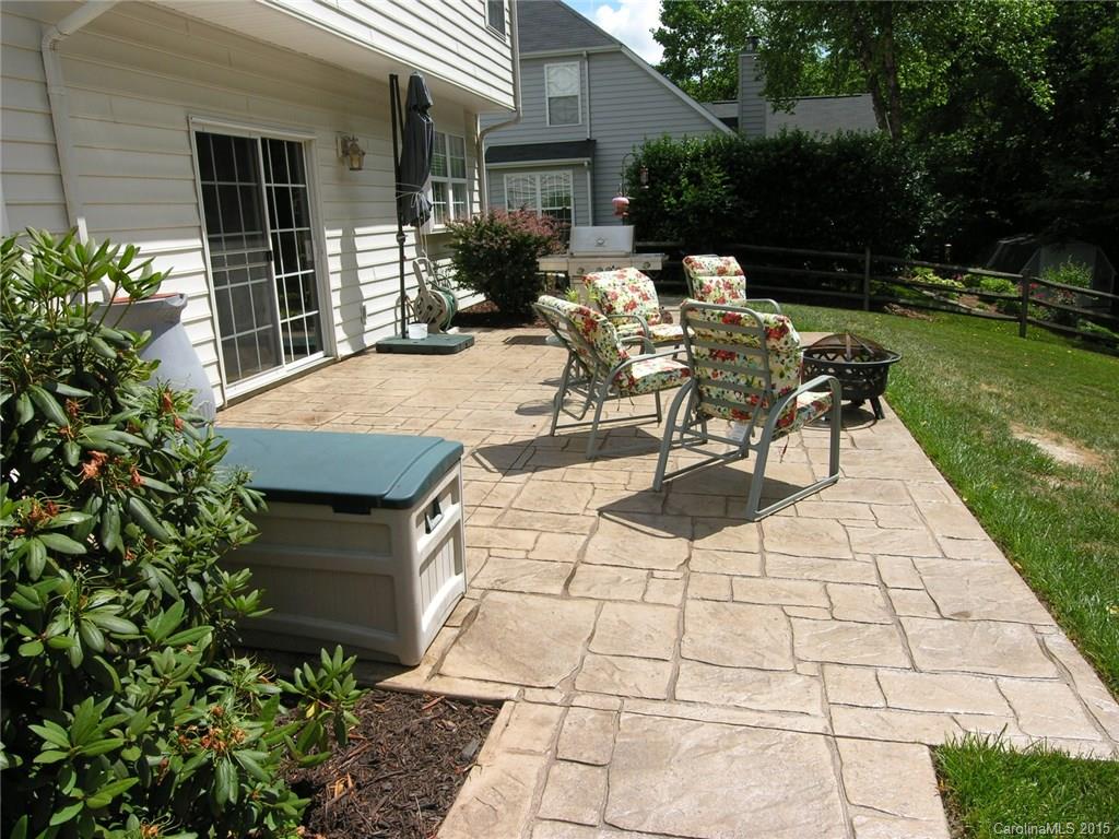 Rocky River Crossing - Residential